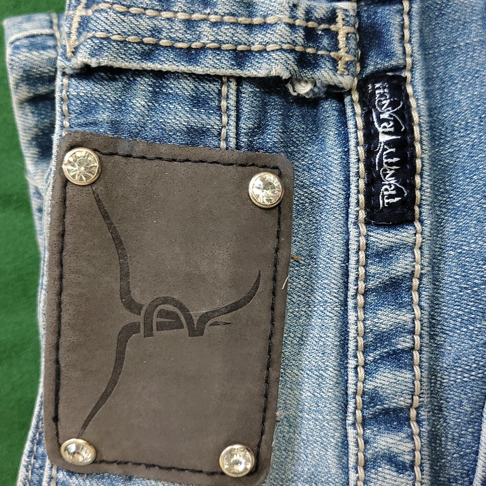 Trinity Ranch Light Blue Jeans With Bling - Picture 3 of 14
